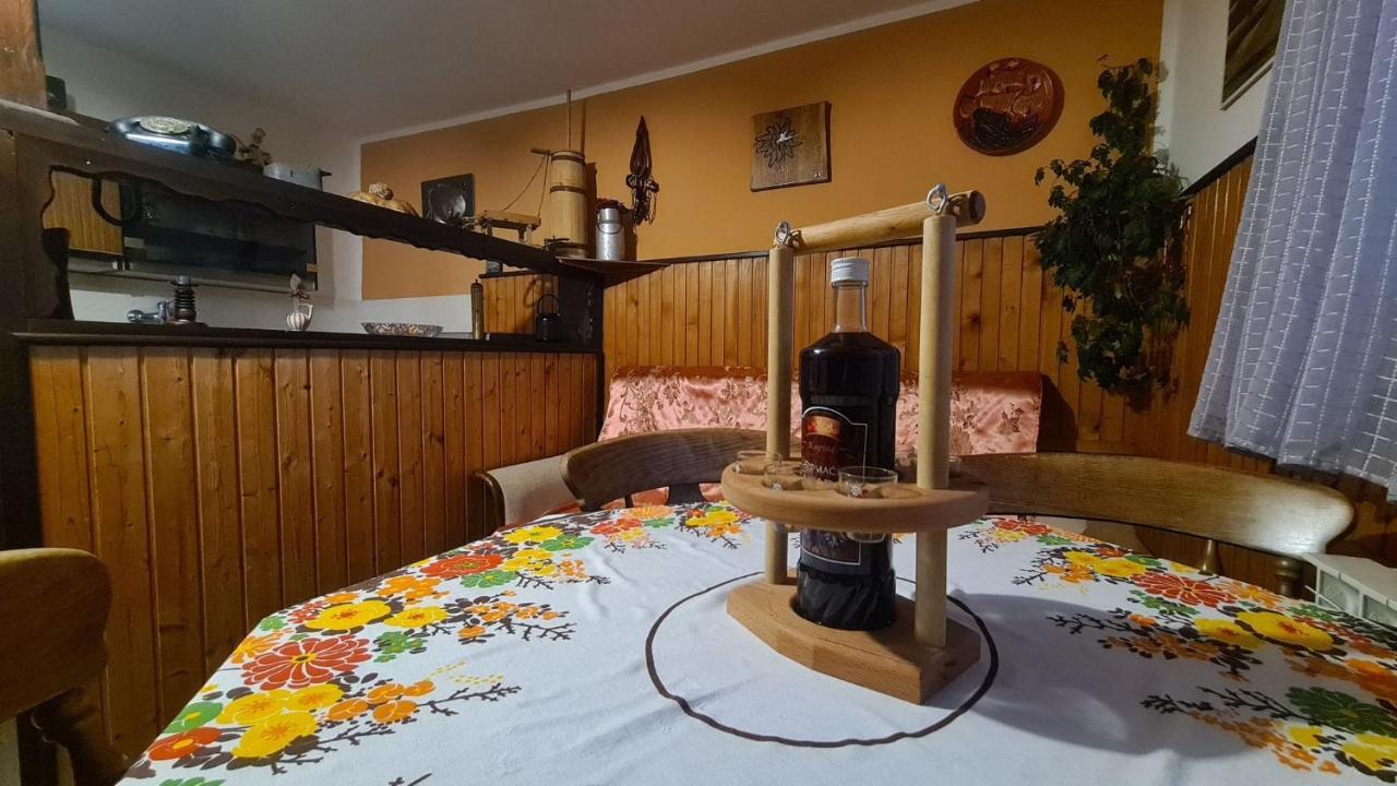 Apartman Stimac Crni Lug Esterno foto